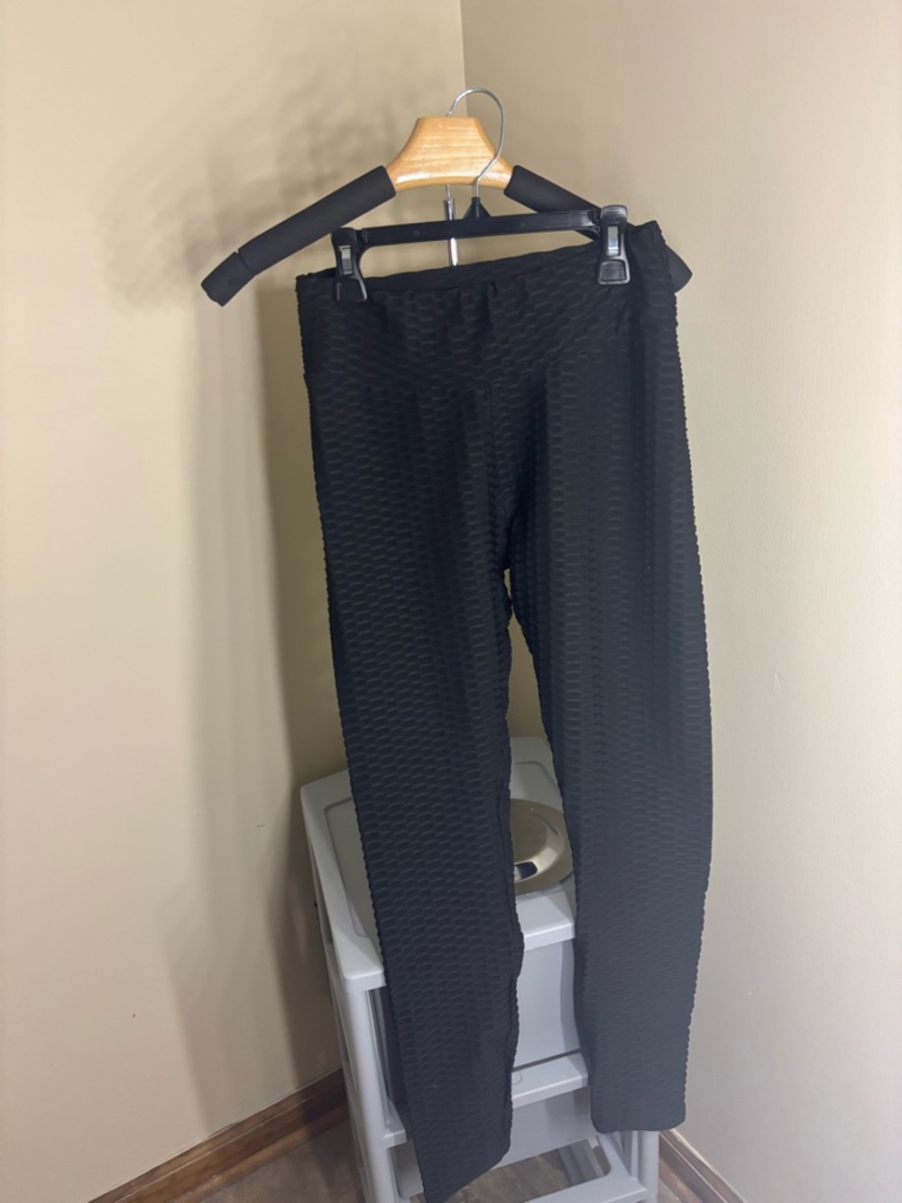 Viral TikTok Black Leggings - size M/L